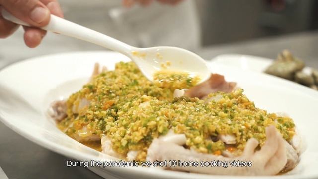 Standing Strong Together (Official Video) смотреть онлайн