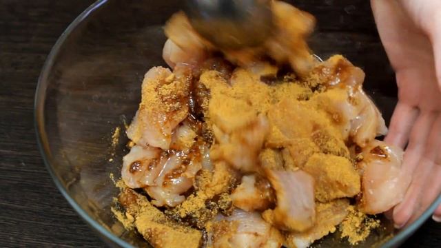 Шаурма по-домашнему с нежным чесночным соусом. Кулинария. Рецепты. Понятно о вкусном. смотреть онлайн