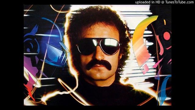 Giorgio Moroder - The Chase (Original Extended 12 Inch Mix) смотреть онлайн