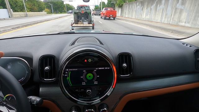 Test Drive MINI Cooper SE Countryman All4 PHEV 2021 смотреть онлайн