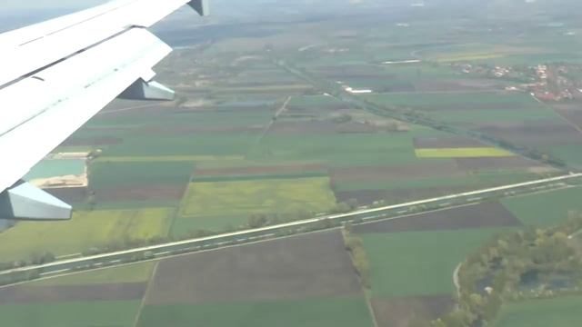 Lufthnasa Flight LH2501 about to land at Franz Josef Strauss Airport , Munich, Germany смотреть онлайн