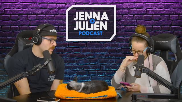 Podcast #258 - Things Jenna Wikipedia’d This Week смотреть онлайн