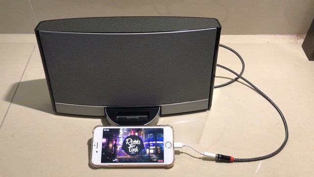 Bose Sounddock portable (II) смотреть онлайн