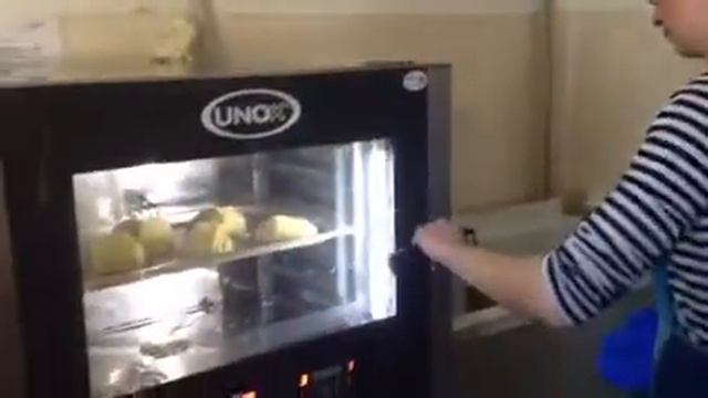 Unox 305 паракоевектомат Фабрика Кухня смотреть онлайн