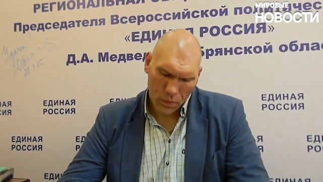 Валуев как отражение "бессмысленности" нашей политики смотреть онлайн