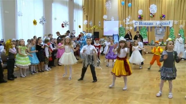 Новый год 2012 Школа №677 Младшие классы смотреть онлайн