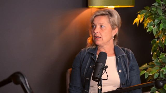 Carol Higgins Trailer: Freemason West Yorks Police Protected Evil Dad For 35 Years смотреть онлайн