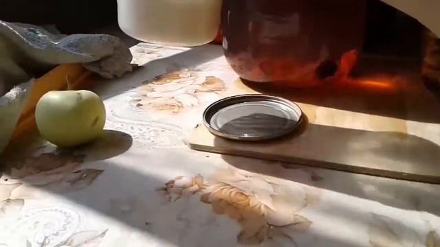 Компот яблочный с ежевикой на зиму. смотреть онлайн