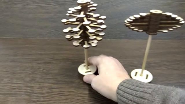 Игрушка из дерева антистресс (ТвоиМодели.рф) смотреть онлайн