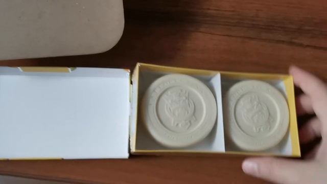 Распаковка посылки из Л'этуаль. Не мыло а твёрдый парфюм. Soap. ASMR смотреть онлайн