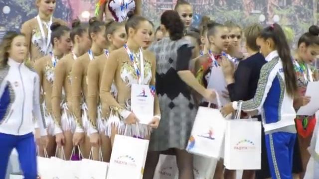Парад награждения в групповых упражнениях МС Сор. Облыгиной 18.10 2015 смотреть онлайн