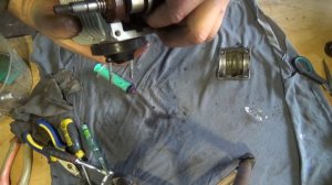 Замена поршневой и подшипников коленвала на бензопиле "Poulan 2150" / "Partner 350"