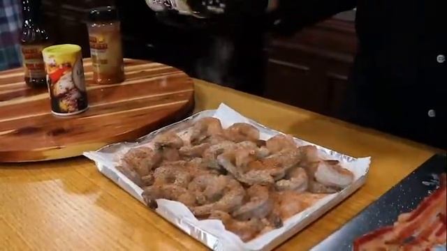 How To Smoke Spicy Cajun Bacon-Wrapped Shrimp смотреть онлайн