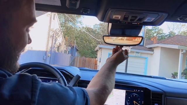Towing big rigs is what the 2024 Chevy Silverado 2500 HD was born to handle смотреть онлайн