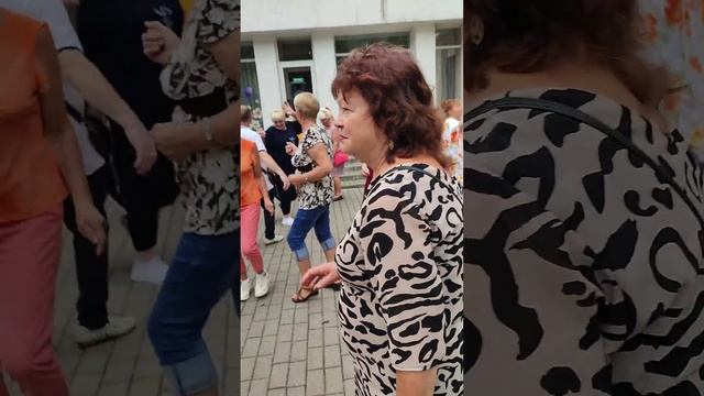 1.07.23г.ТАНЦУЕМ вместе с ДРУЗЬЯМИ под КАЗАХСКИЙ Хит...????❤️❤️?????? смотреть онлайн