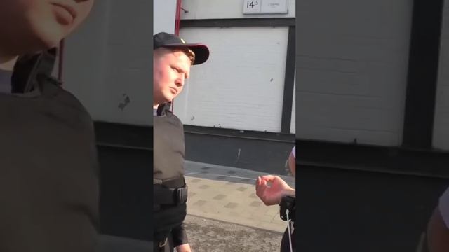 Это видео набрало 18 лямов #захват парковки у института Стрелка. #полиция приехала и порядок. смотреть онлайн