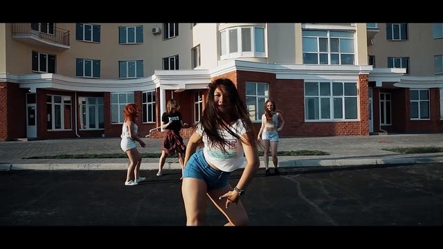 | DANCEHALL | choreography by Vika Dokaeva смотреть онлайн