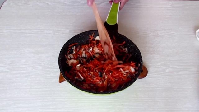 Сытный САЛАТ с грибами и фасолью ПРОСТО И ВКУСНО / ЕДА В ПОСТ 2022/ смотреть онлайн