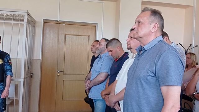 Приговор экс-главе администрации Выборгского района Ленобласти Геннадию Орлову смотреть онлайн