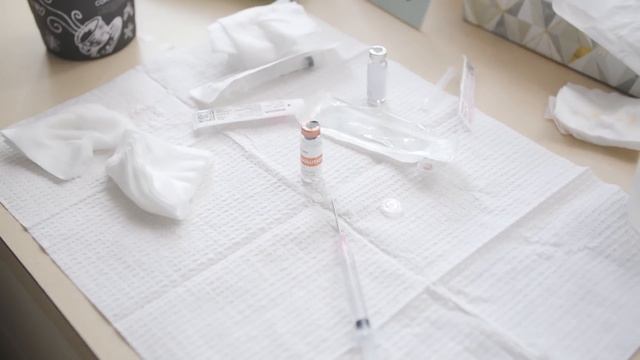 My $1000 Skincare Therapy смотреть онлайн