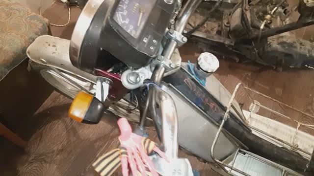 Мопед Альфа Дельта обслуживание привода скорости замена освещения цепи резинок втулки заднего колеса смотреть онлайн