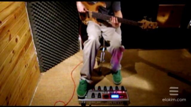 bass live performance with boss GT-10b floorboard by elakim смотреть онлайн