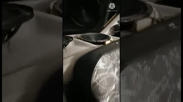 Замена штатных динамиков в Lada Priora на DL Audio Raven 200 смотреть онлайн