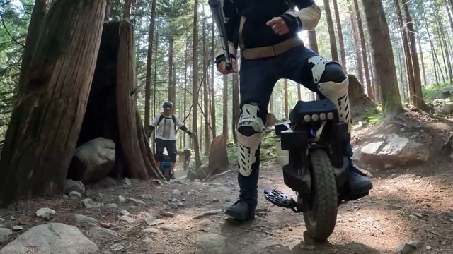 Talking new EUC's with @official.electricdreams and @efameuc7742 смотреть онлайн