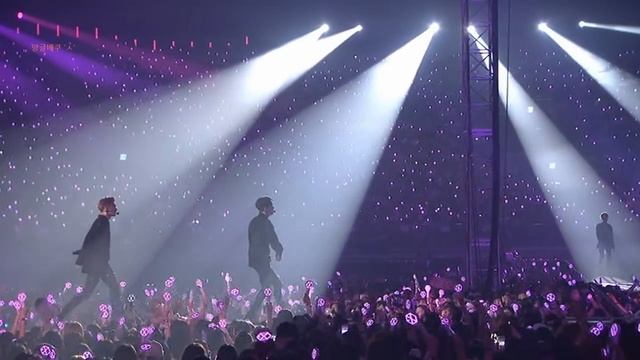EXO PLANET #3 The EXO'rDIUM in Seoul 백색소음 (White Noise) + Thunder + PLAYBOY + Artificial Love смотреть онлайн