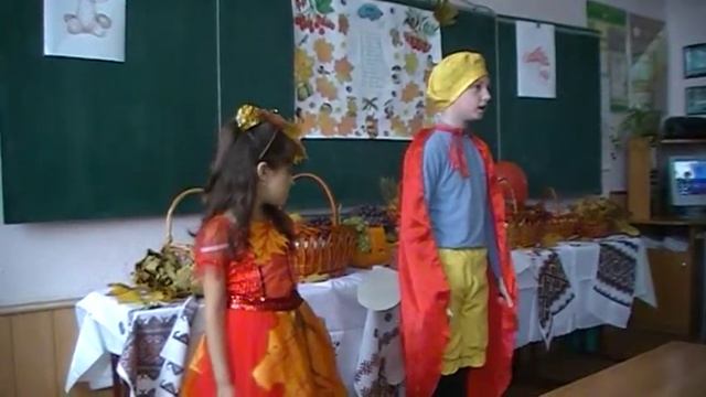 Утренник "Праздник Осени" в Украинской школе смотреть онлайн