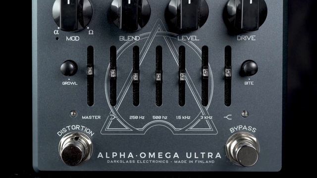 Darkglass Electronics Alpha-Omega Ultra V2 Bass Preamp смотреть онлайн