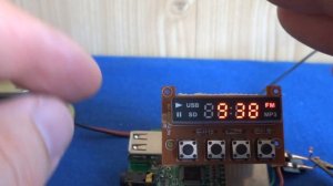 FM радиоприемник Своими руками из двух деталей