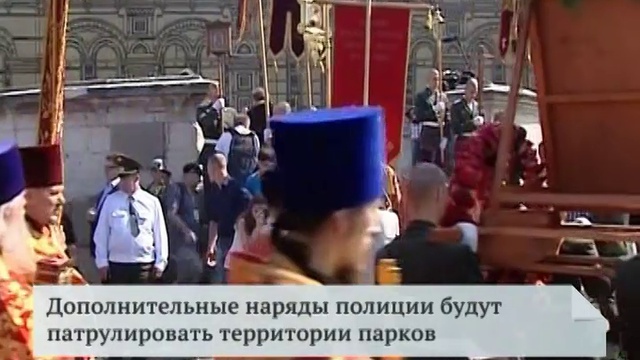 Причина, по которой десантники купаются в фонтанах