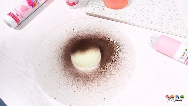 How To Use Velvet Sprays from FunCakes смотреть онлайн