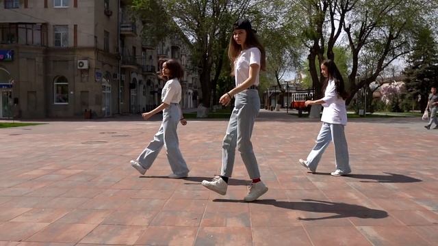 флешмоб в Ананасе Волгоград, спасибо всем! смотреть онлайн