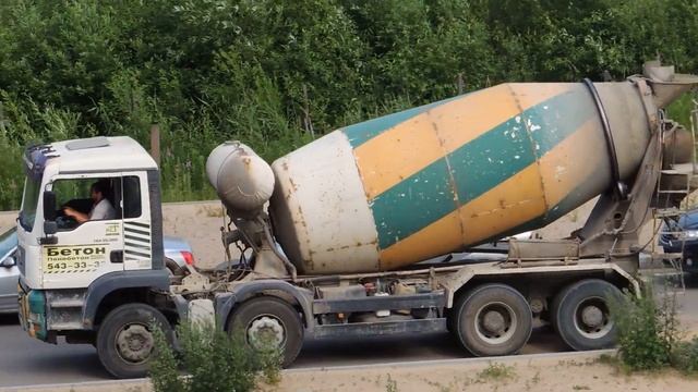Машина Бетономешалка едет на стройку видео для Детей смотреть онлайн
