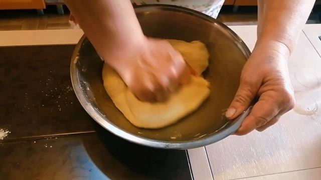 ВКУСНЫЙ ХЛЕБ ? БУЛКА.ЭТО САМЫЙ ЛУЧШИЙ РЕЦЕПТ ОТ МОЕЙ МАМЫ??❤ смотреть онлайн