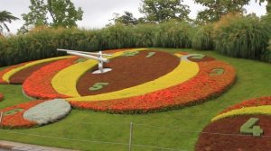 Amazing Geneve. Switzerland. Цветочные часы в Английском парке. Женева. Швейцария