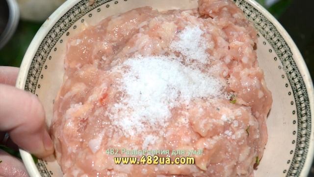 Грибы и куриный фарш, оригинальный рецепт, смотреть онлайн