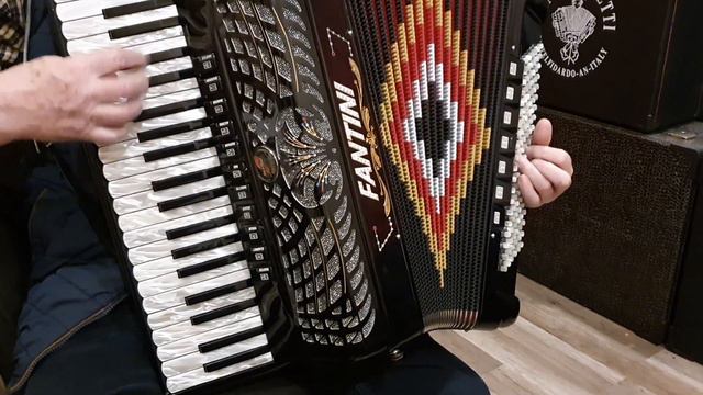 Akordeon,akkordeon, Accordion, Fisarmonica Fantini 16'8'8'8 - Musette Cover
