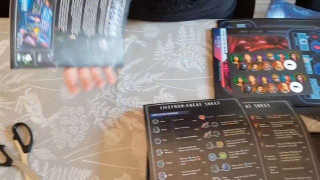 Lifeform Base Game Unboxing смотреть онлайн