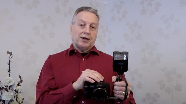 External flash with Panasonic Lumix FZ100 ( and other) cameras смотреть онлайн