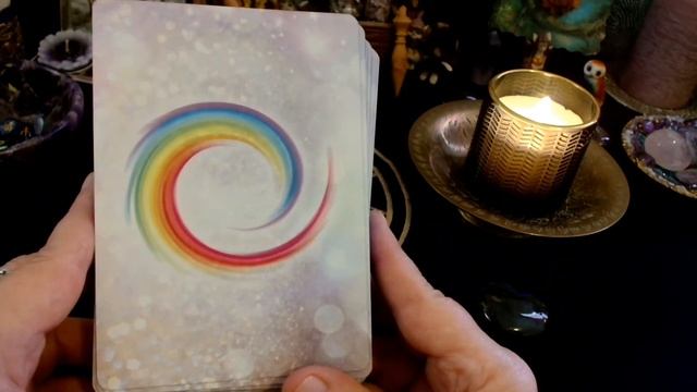 L'oracle des 7 énergies de Colette Baron Reid - Editions Exergue Trédaniel смотреть онлайн