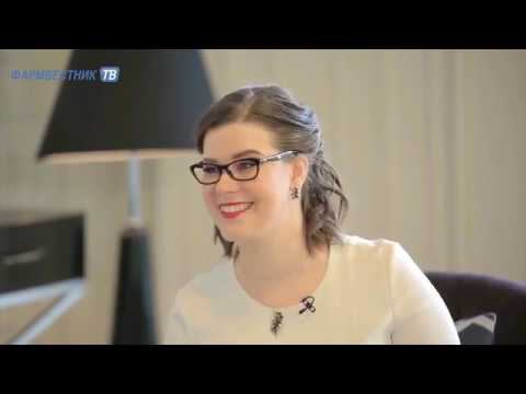 «У редакционного камина» с Еленой Ватутиной смотреть онлайн