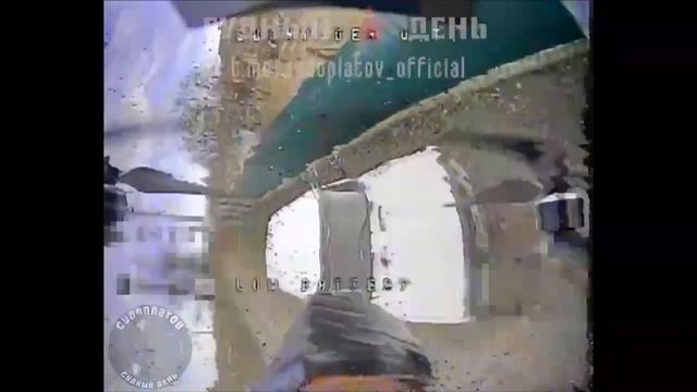 Предновогодняя подборка ударов FPV-дронов смотреть онлайн