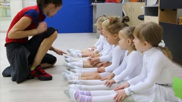 Студия ритмики "Танцующие человечки" смотреть онлайн
