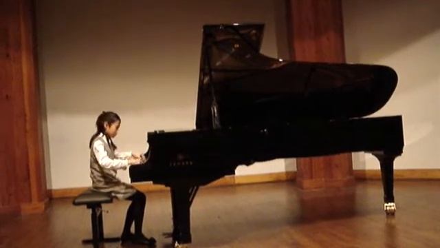 Cynthia Jiang (9) plays 2-Part Invention No.6 by J.S.Bach.MP4 смотреть онлайн