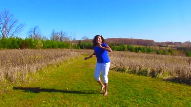 14 Minute Zumba Gold® *LATIN* Dance Workout | Full Video 14 | We Keep Moving смотреть онлайн