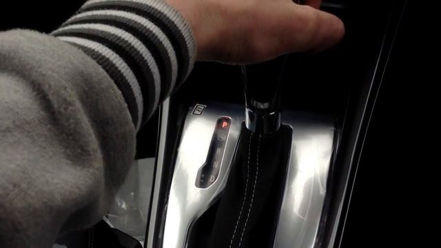 2013 Vauxhall Astra Start Up, Exhaust, and In Depth Tour смотреть онлайн