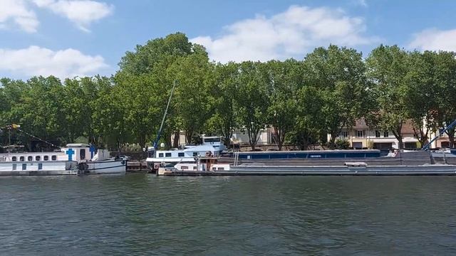 Conflans-Saint-Honorine vue de la Seine - 3 смотреть онлайн